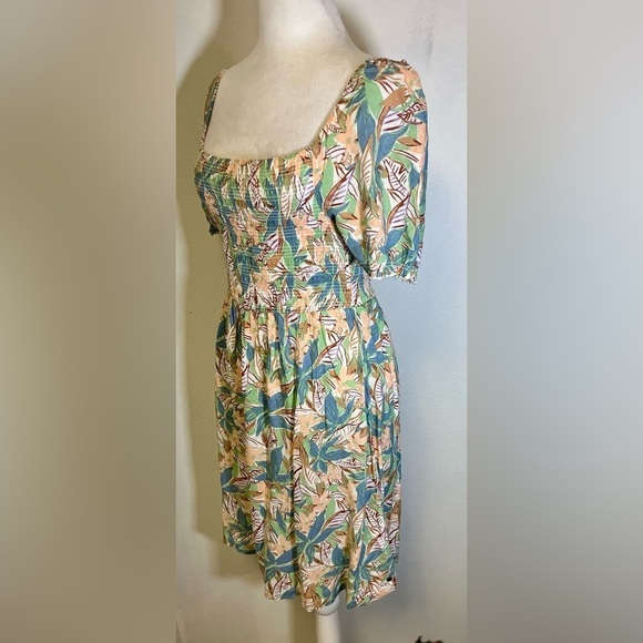 Roxy Hello Petal Mini Dress Smocked Puff Sleeves Boho Minimalist Surfer 
Size S - Picture 3 of 7